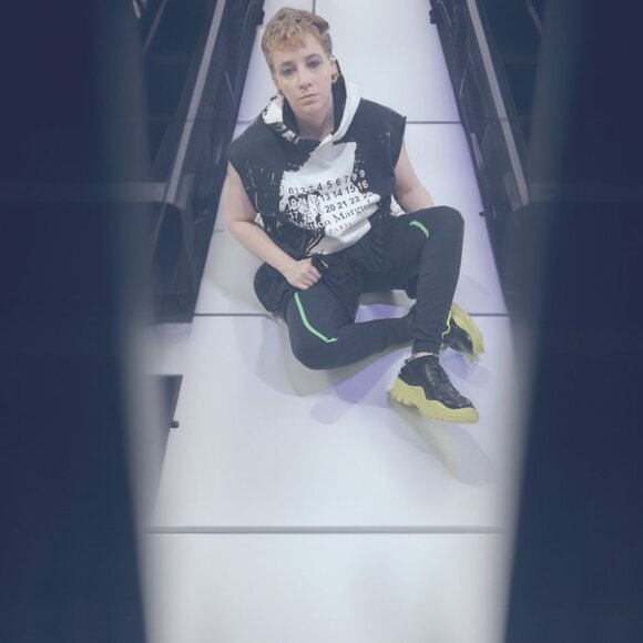 Shane Graffiti | Queer Clothing Brand | Lesbian Trans Nonbinary Apparel - Picture 5 of 6